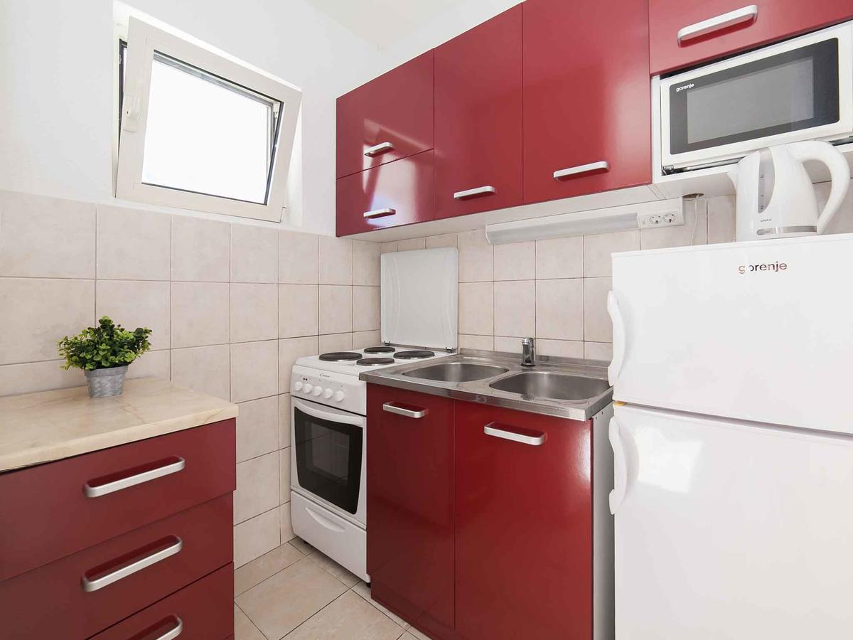 Maki Apartments - Plavi Horizonti Beach Тиват Екстер'єр фото